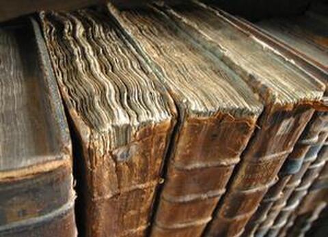 oldbooks.jpg oldbooks.jpg